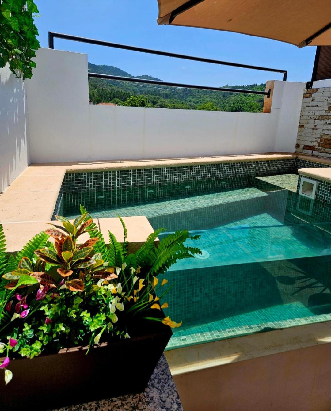 La Casa Junto Al Sendero Del Rio & Piscina # Aire Acondicionado Villa Los Romeros Exterior photo